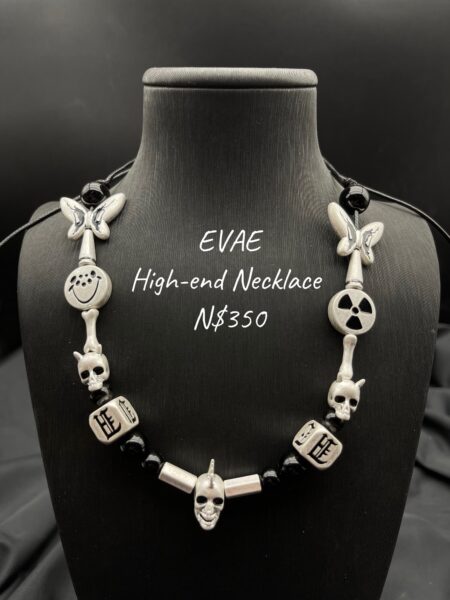 EVAE High-end Necklace N$350