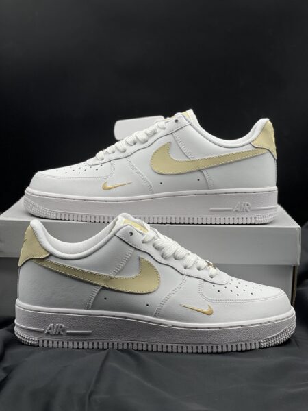 Air Force 1’07 Essential Size9.5 N$1200