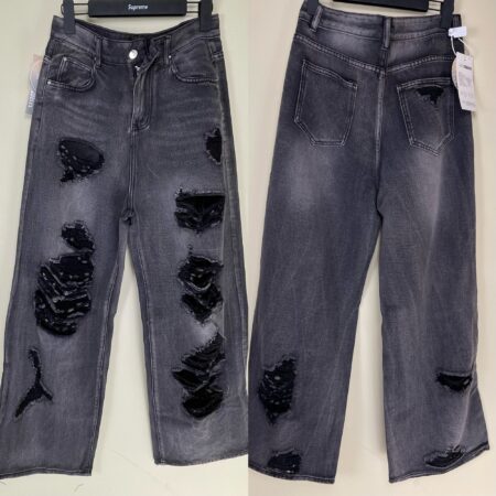 Distressed ripped jean pants N$430 fits 29-32