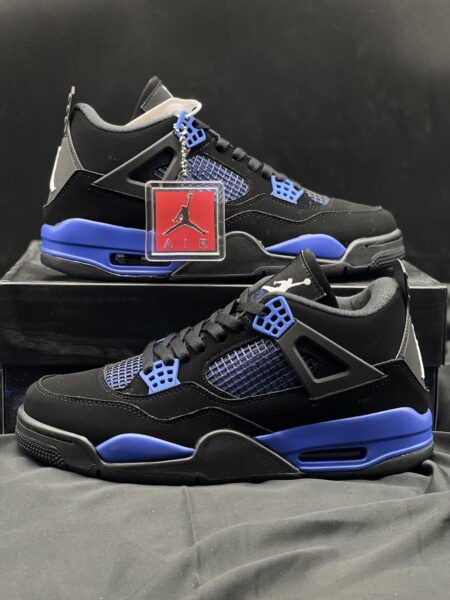 Air Jordan 4 Retro Blue Thunder size 8/8.5 N$1680/Pair