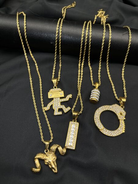 Assorted necklaces 50cm 20” Rope Chain N$350 each