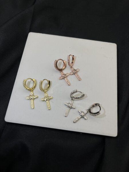 Cross Iced out Earrings N$150/1 pair