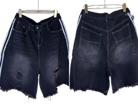 Bold Jorts N$390 fits 31-33